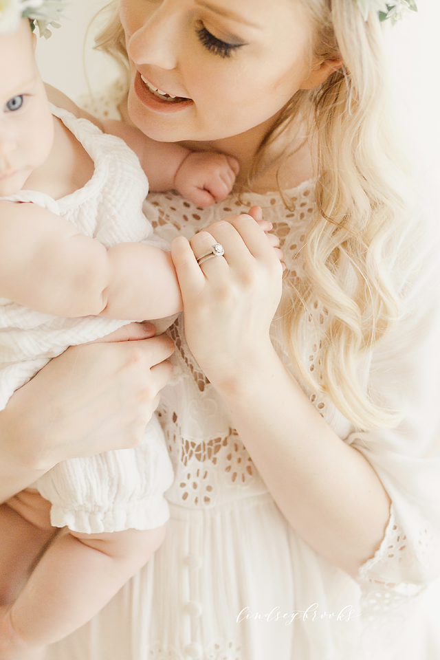 photographers_in_oklahoma_maternity_newborn_baby_motherhood_family.png