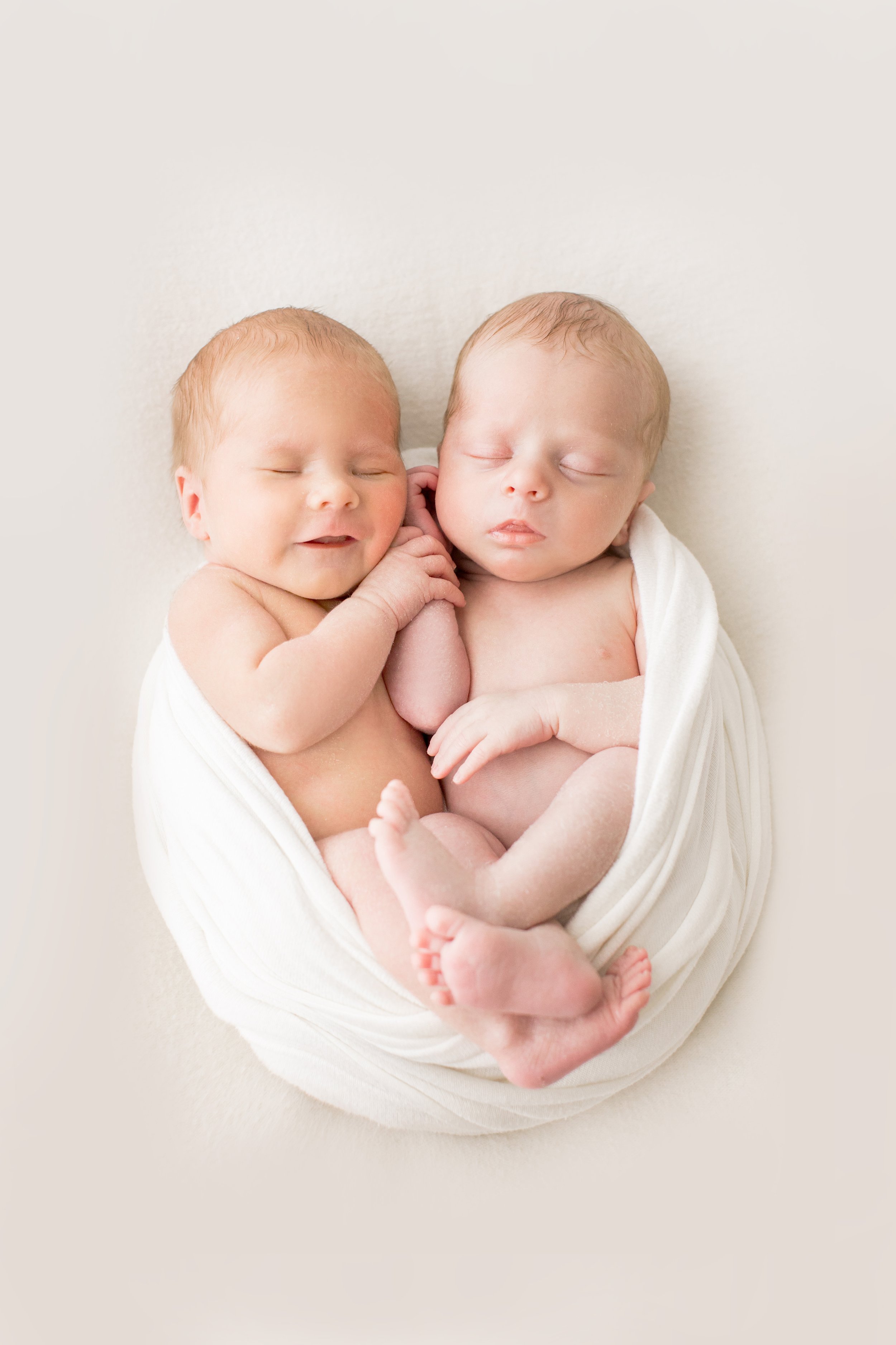 newborn_twins_oklahoma_City_photogarphy_studio.jpg
