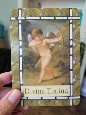 DIVINE TIMING: Healing with the Angels Oracle - Doreen Virtue