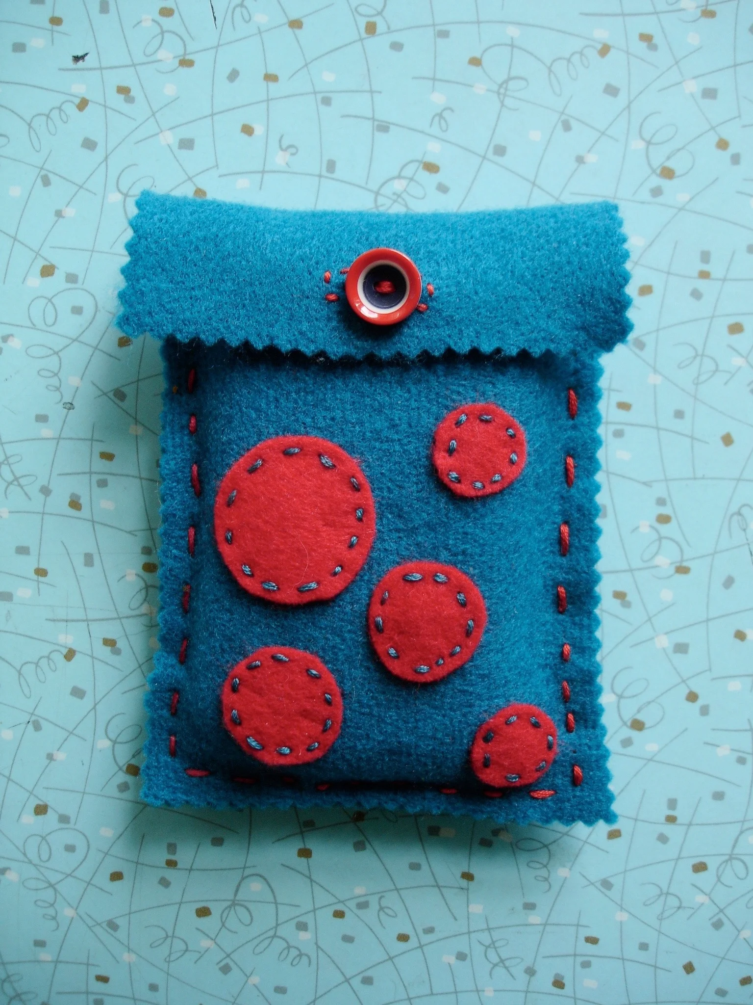 feltpouch copy.jpg