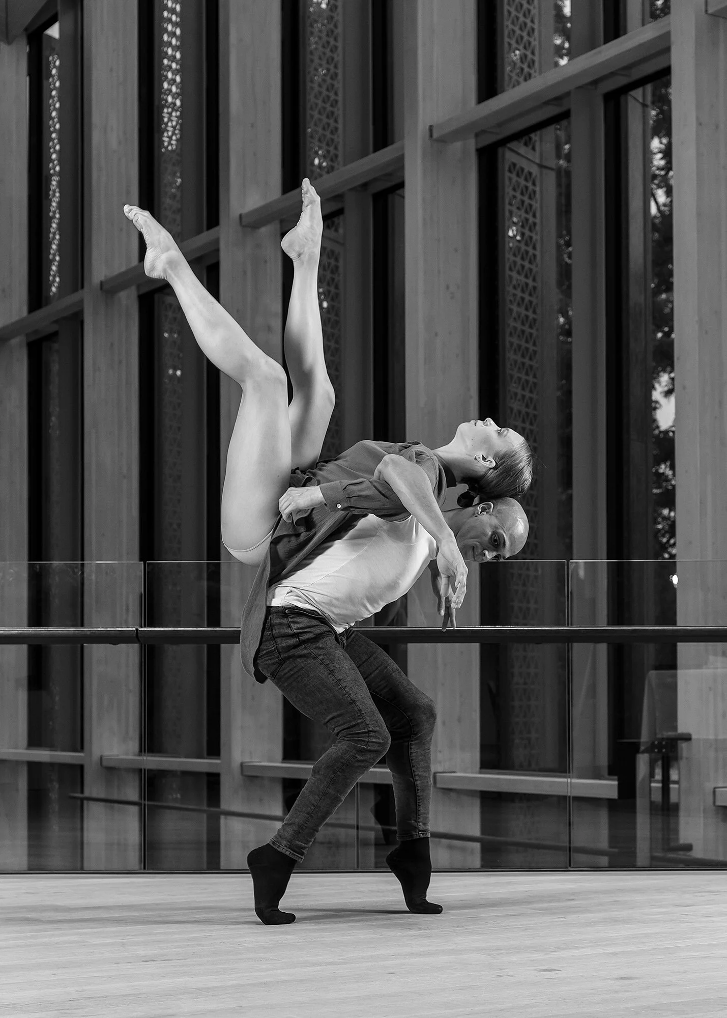 Yosmell Calderon and Terra Kell (Les Ballets Jazz de Montreal), Nationals Arts Centre.