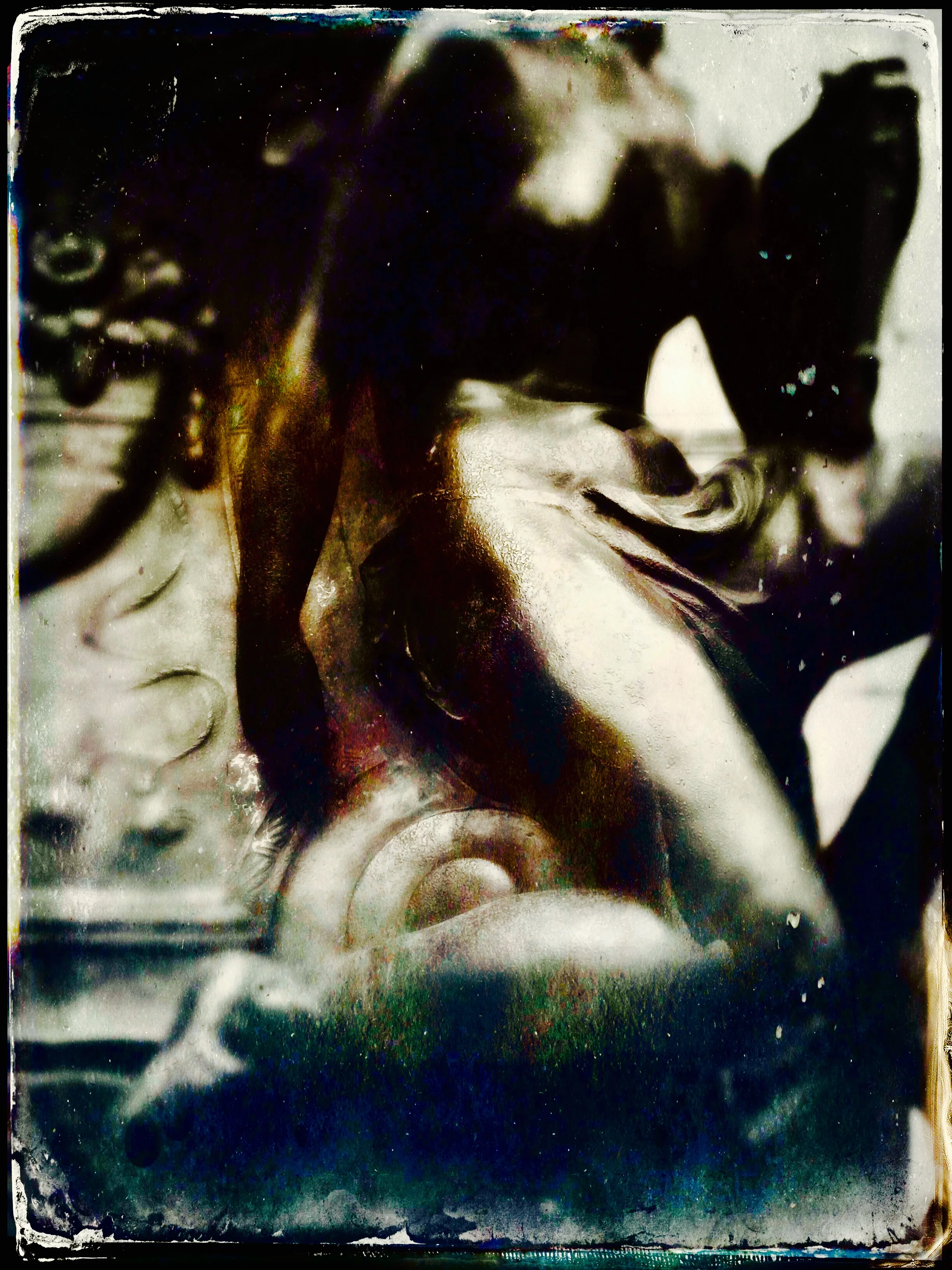 beholding the beauty of the body © colin goedecke