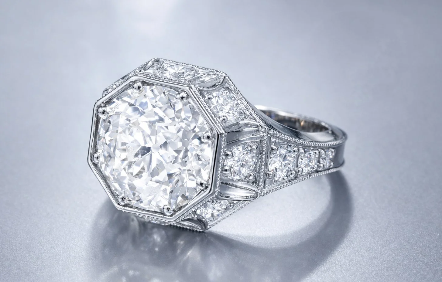 Deco Antique Ring Side .jpg