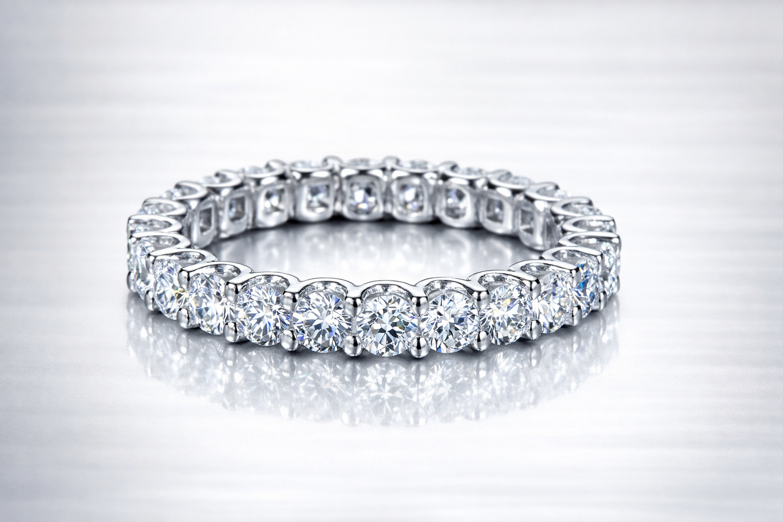Small eternity band platinum .png