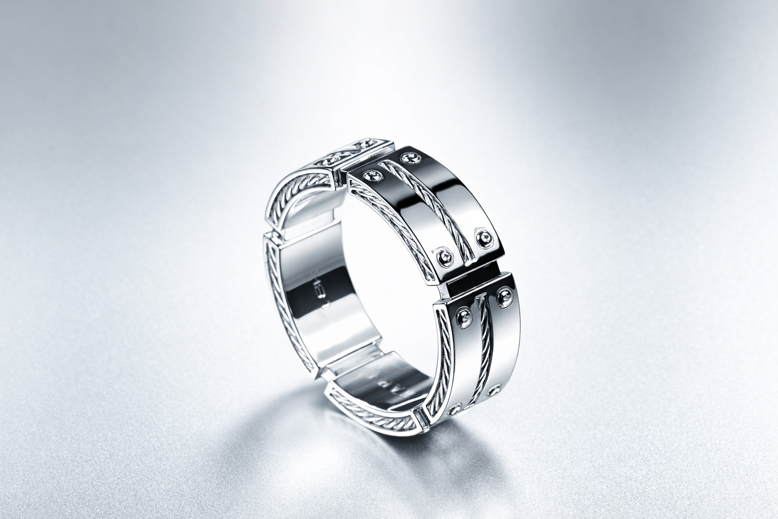 Men's Tech Band 18K White Gold .png