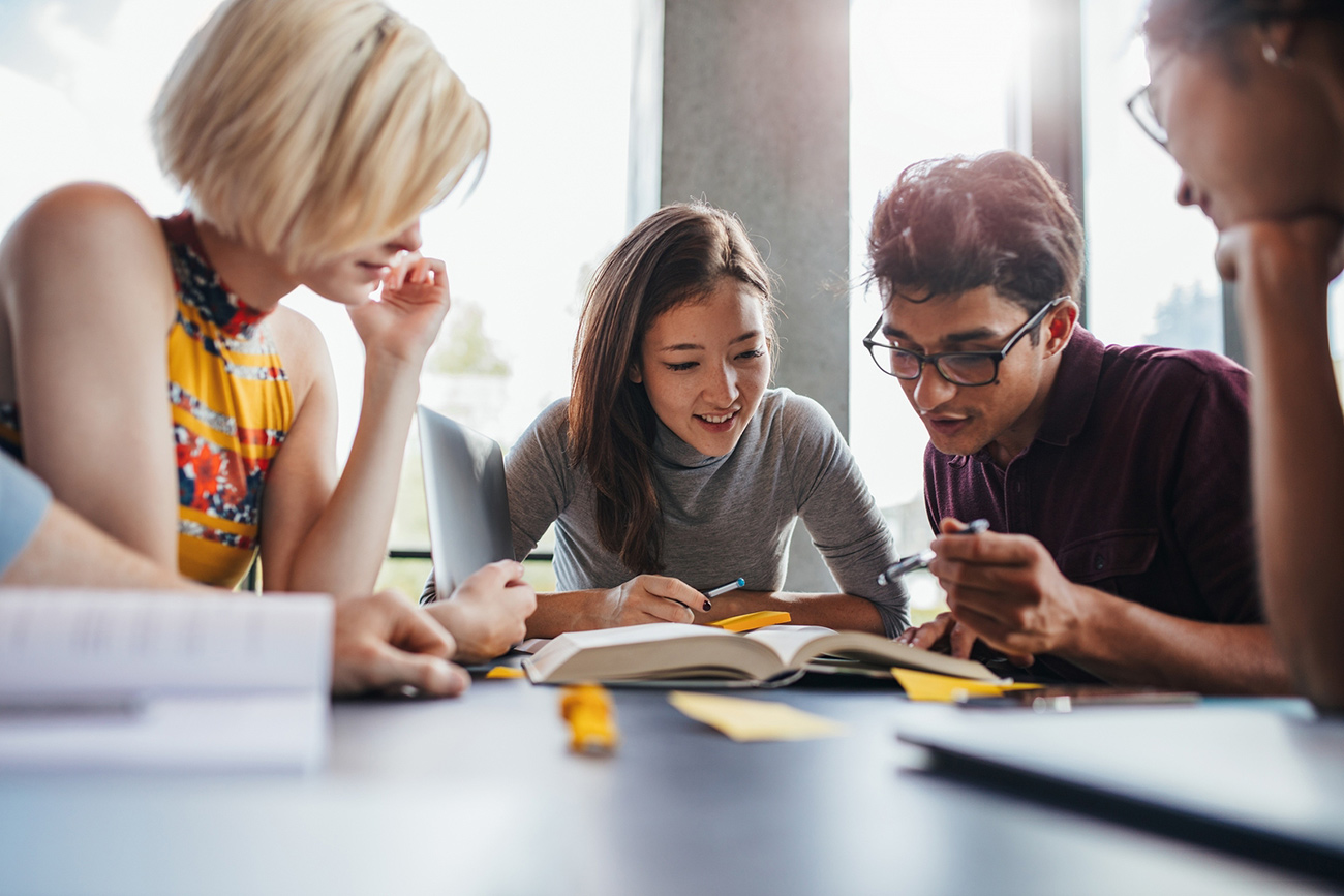 web-opt-college-kids-studying-bible.jpg