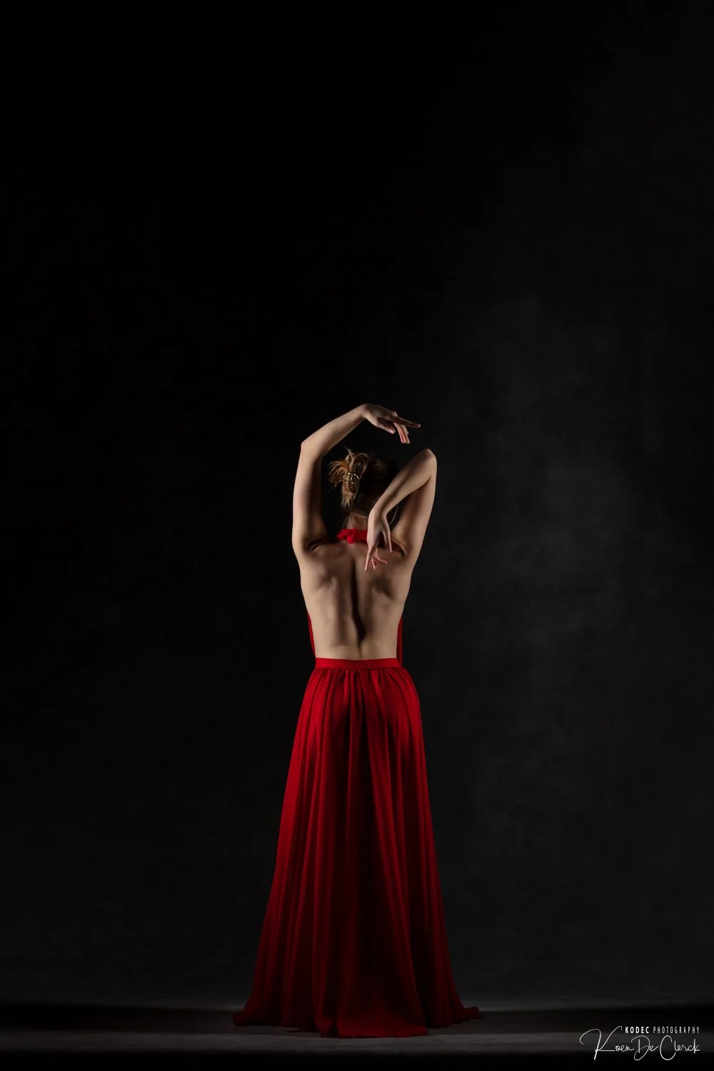 1307 Julie Dance Studio shoot.jpg
