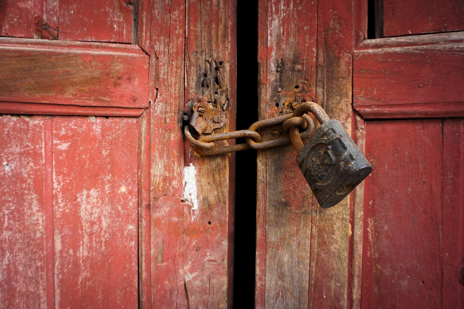 Everything's locked! Can you escape?
