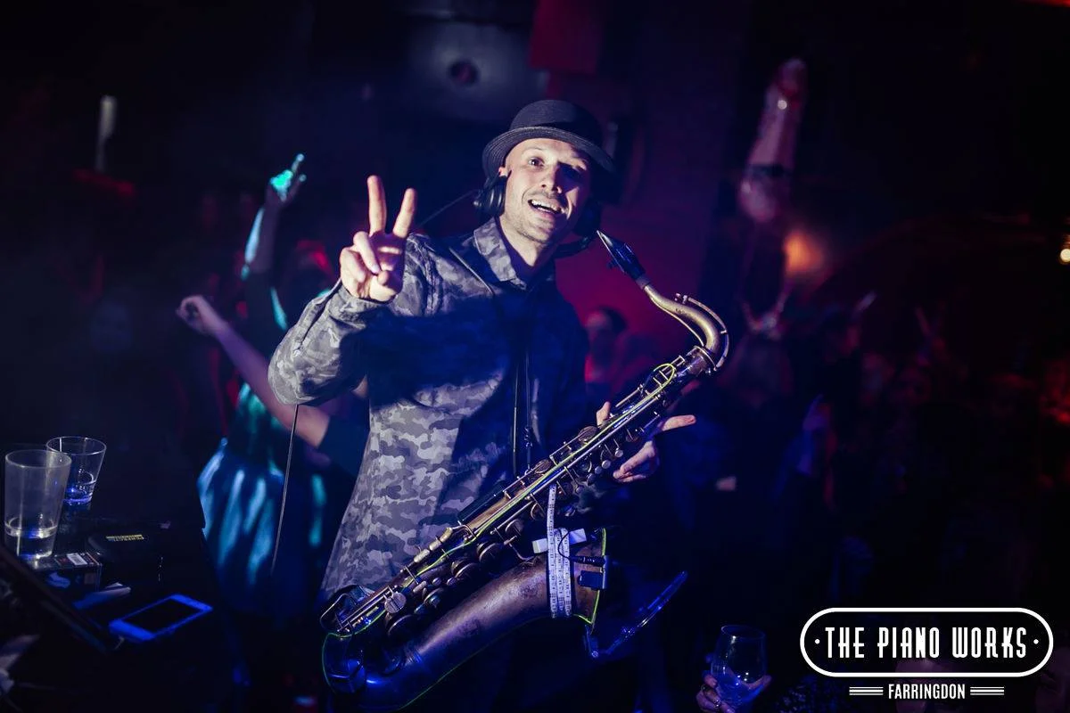 Adj peace sign Pianoworks.jpg