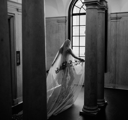 2026 is already so full of magic.

Photo by @damienmilan_photographer 
Venue @thenedlondon 

#bespokebridal #bespojeweddingdress #luxuryweddingdress #sheerweddingdress #londonbridal #londonatelier #handmadeweddingdress #luxurywedding #2026bride #isai