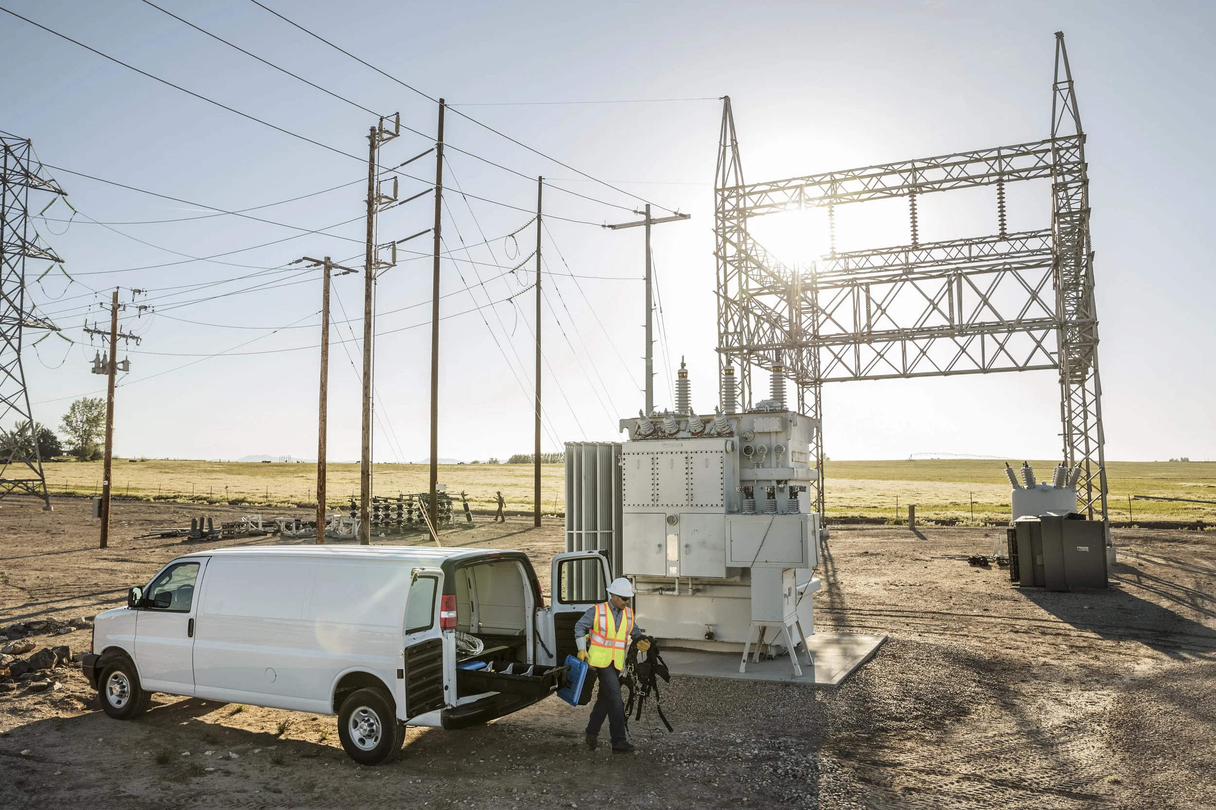 LINEMAN_EW3I0887.jpg