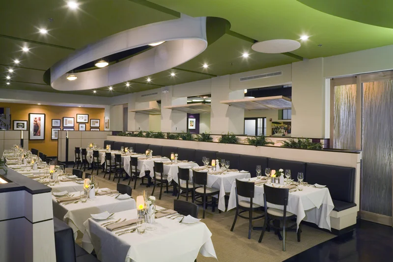 IDA - SideDining.jpg