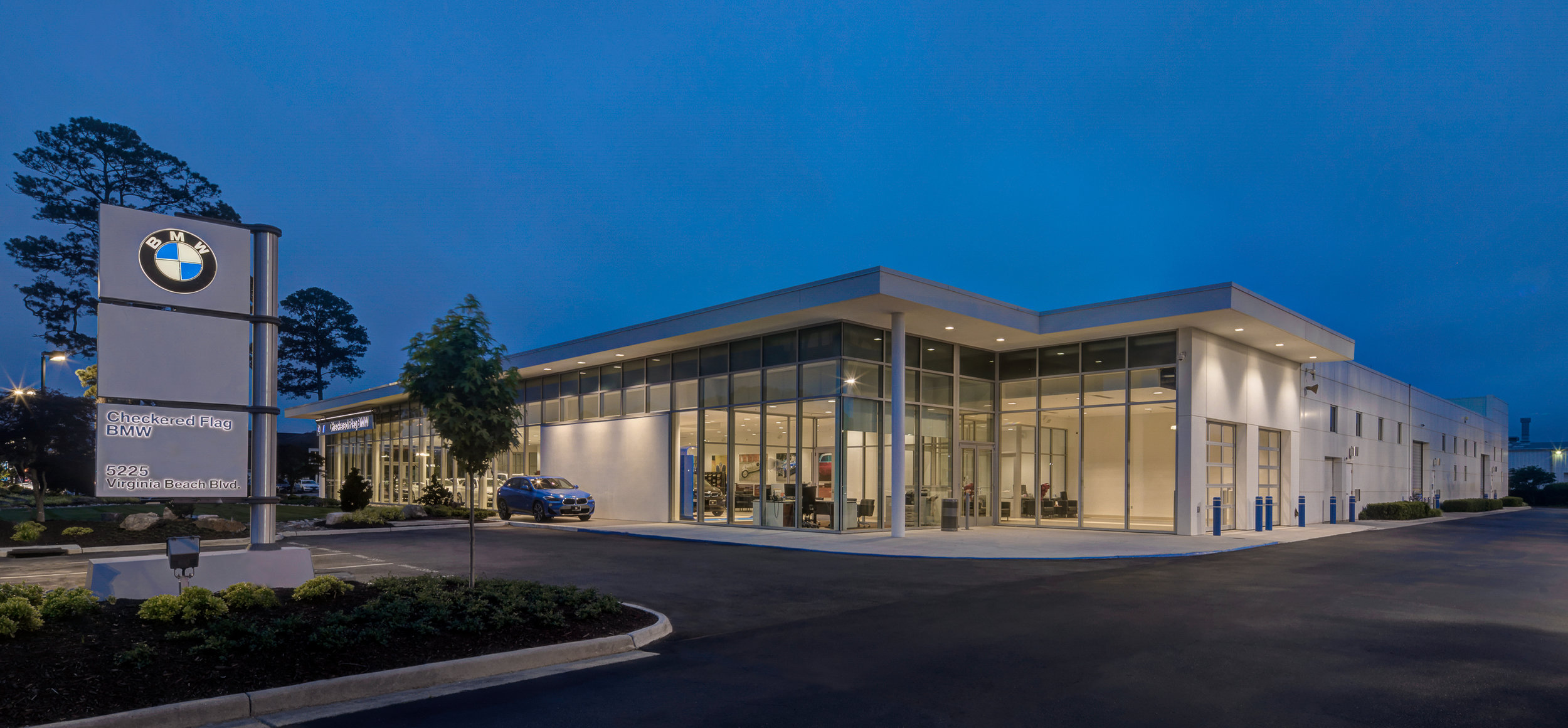 Lyall Design. Checkered Flag BMW 2018.10.jpg