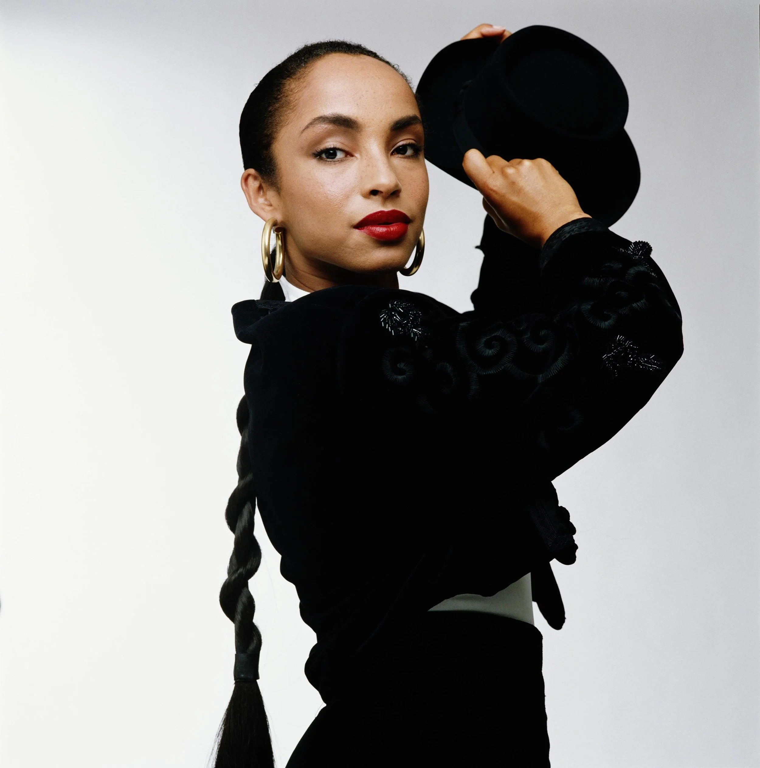 Sade-01.jpg