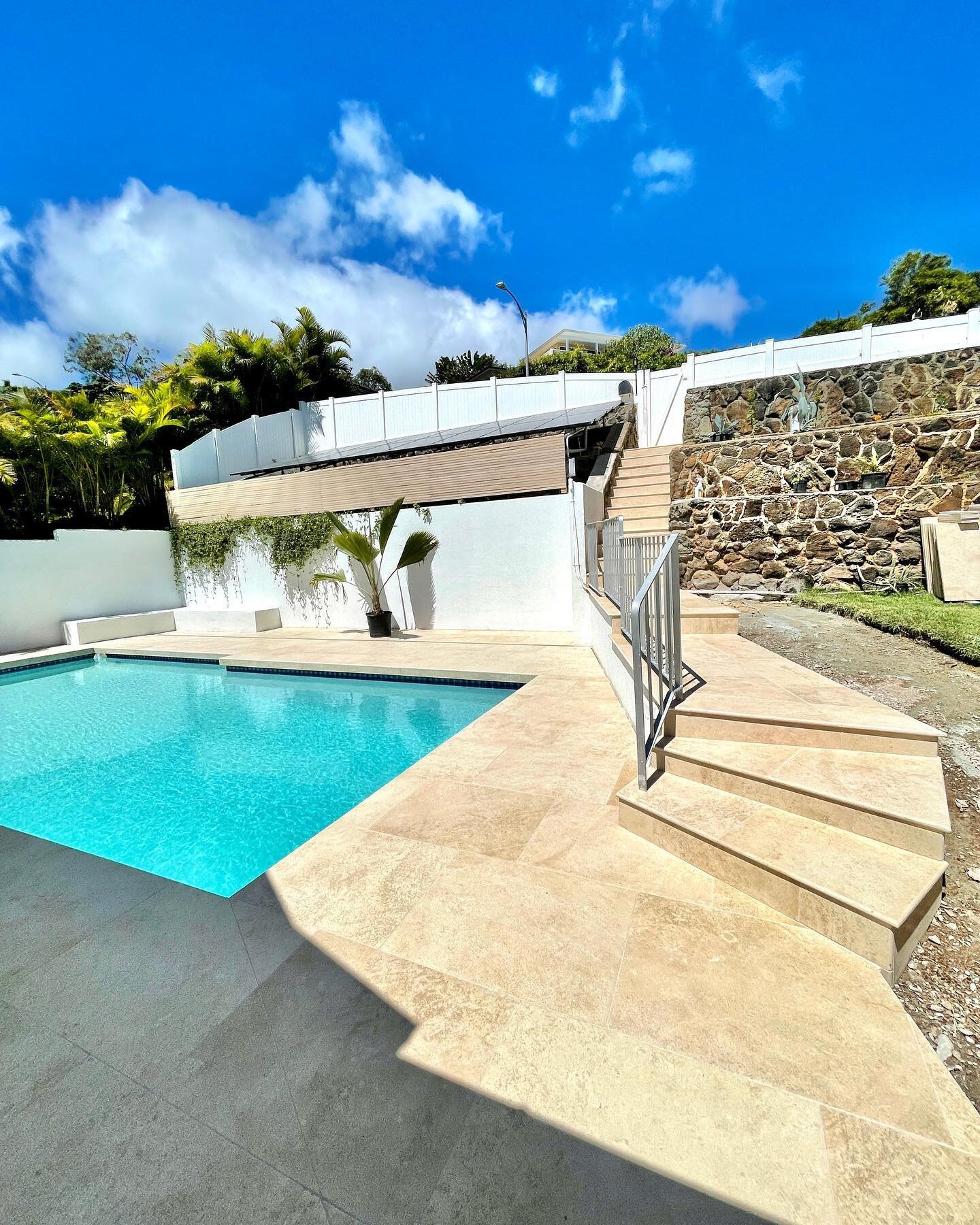 Limestone pool deck and stairs. #limestone #tile #limestonefloor #pooldesign #poolparty #flooring #hawaii