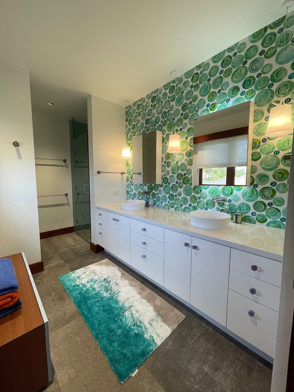 Mosaic Tile Wall  
 
As the best tile contractor in Hawaii, LR Marble & Stone specializes in delivering impeccable mosaic tile work.