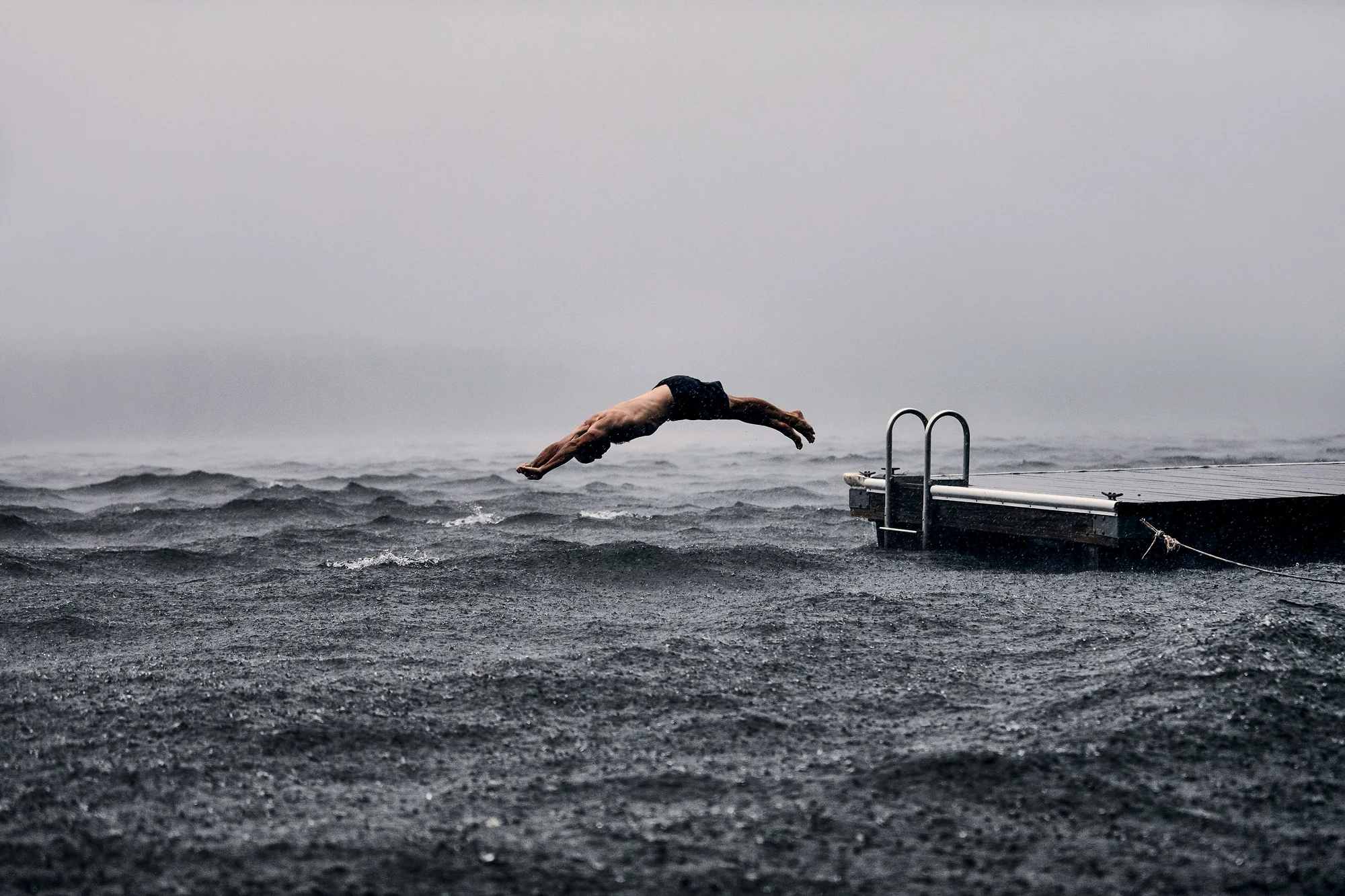 Storm dive