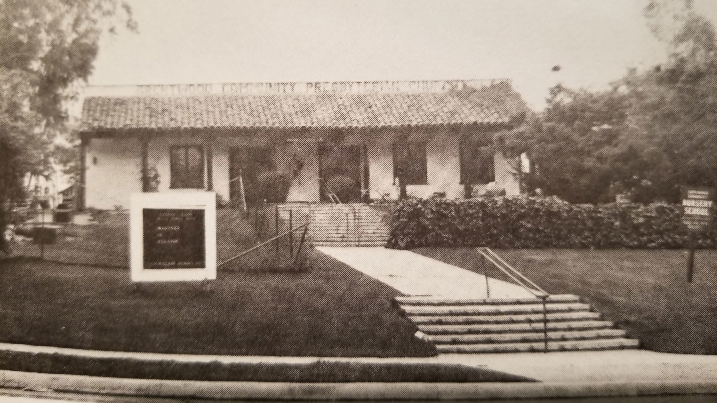 1940s_original_school_building.jpg