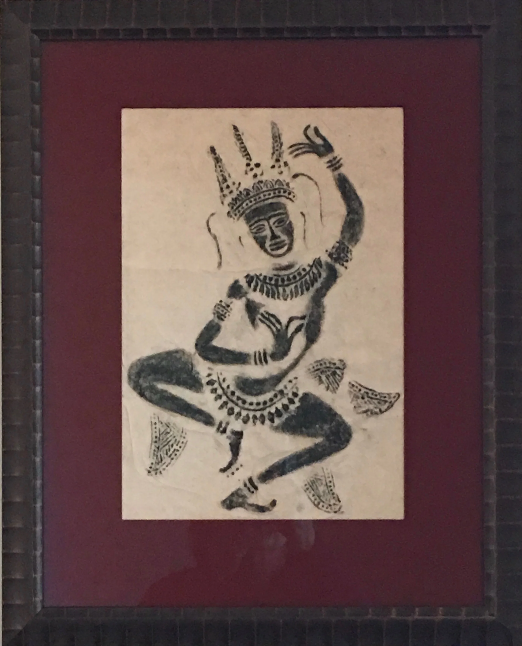 Exquisite rubbing passed down from the family gains new life with creamy matte & beautiful wood frame.