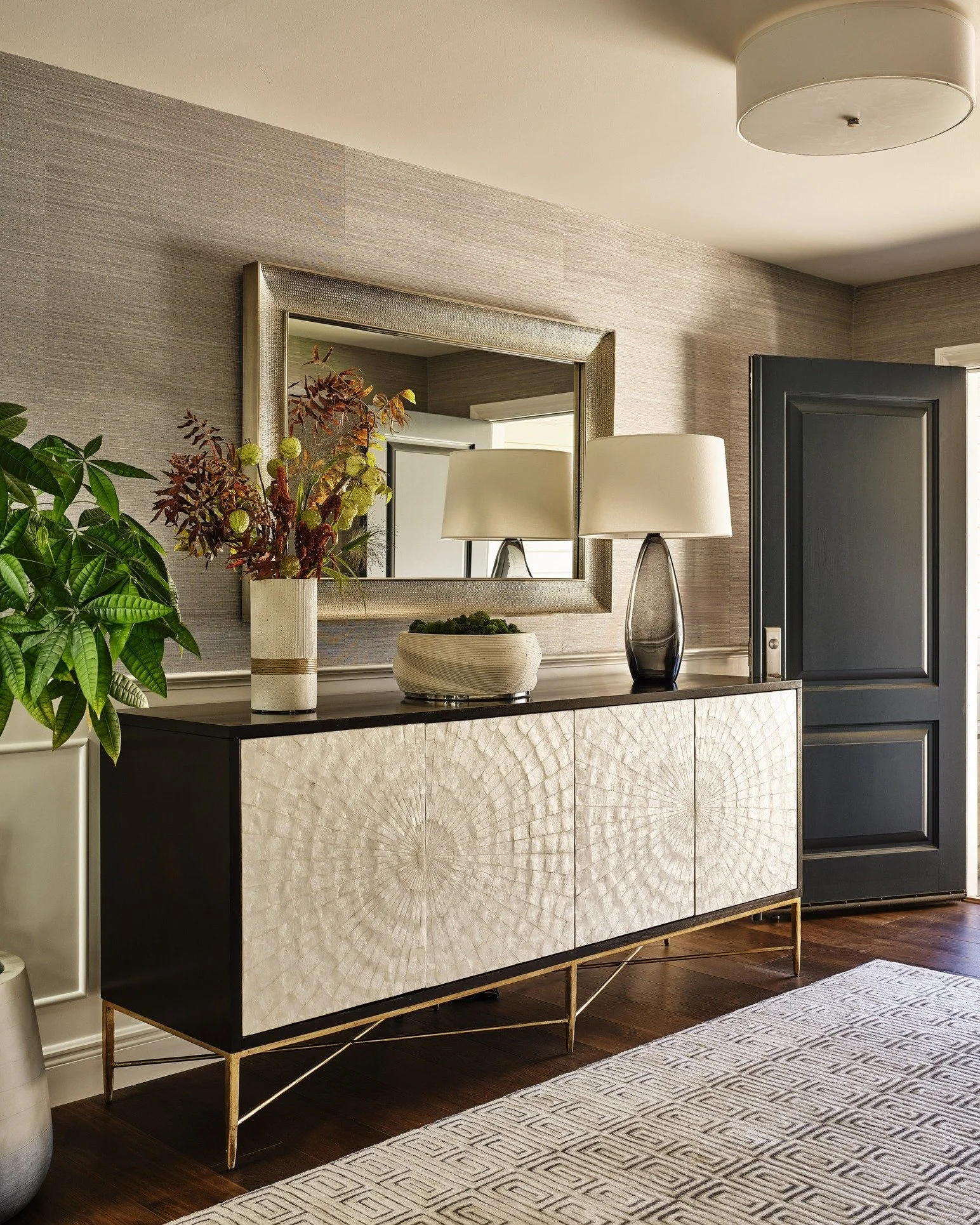 Before and after. An elevated entry that sets the tone for the rest of the home.

#janamagginetti