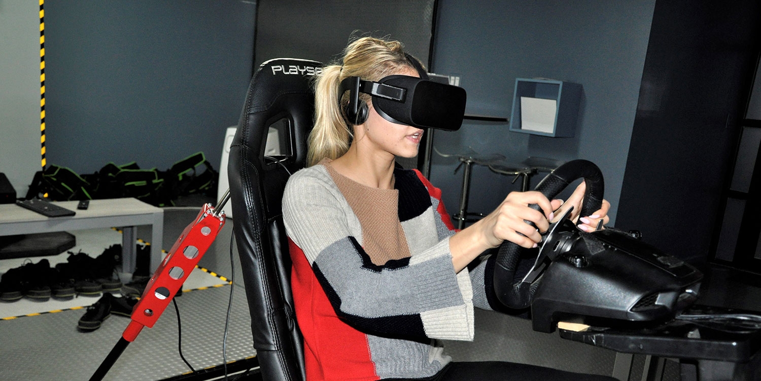 Racing Simulator — Hubneo - Reality in NYC