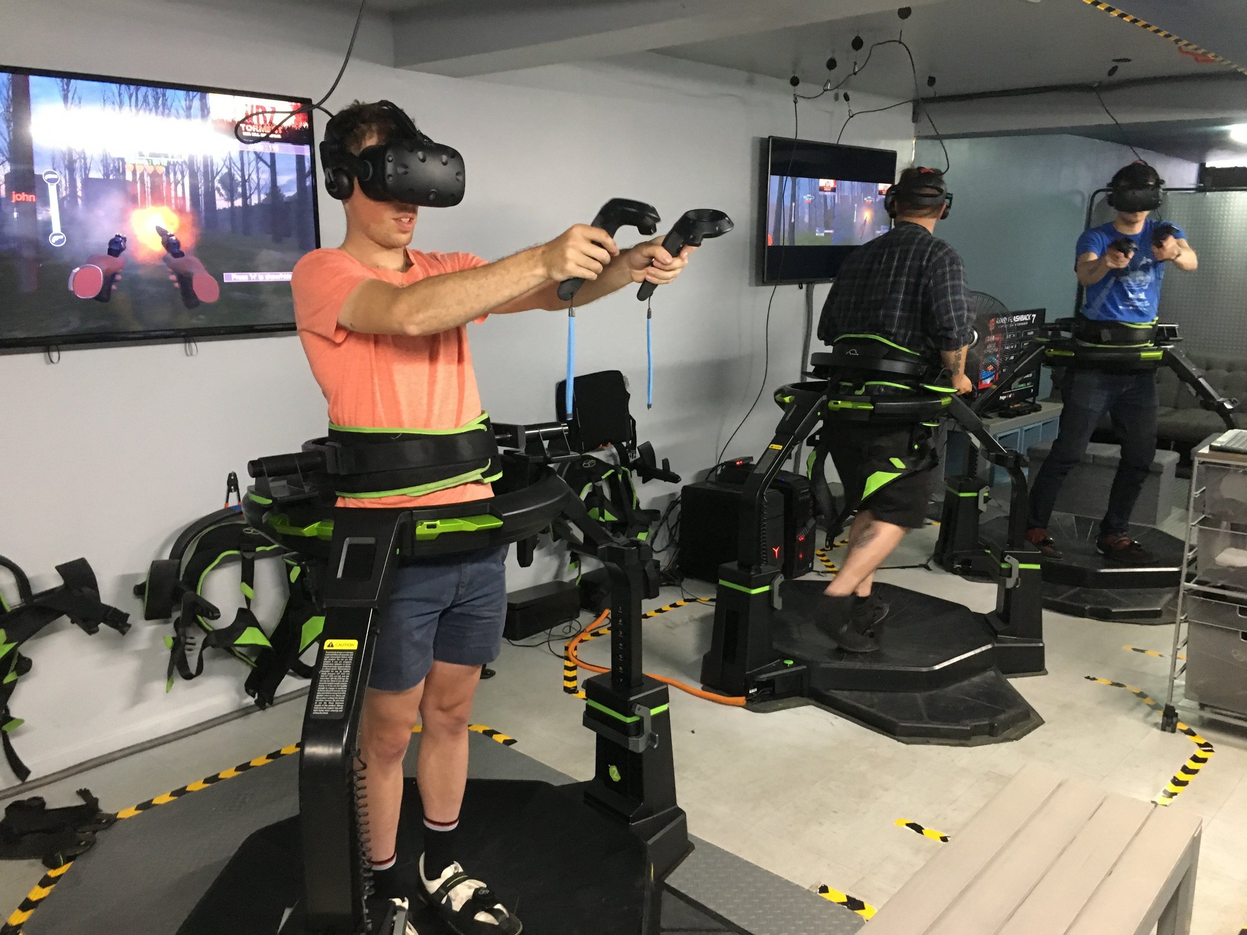 Vr cr. VR игры 2023. Лучшие виртуальные игры. Аркады для VR. VR игра про компьютеры.