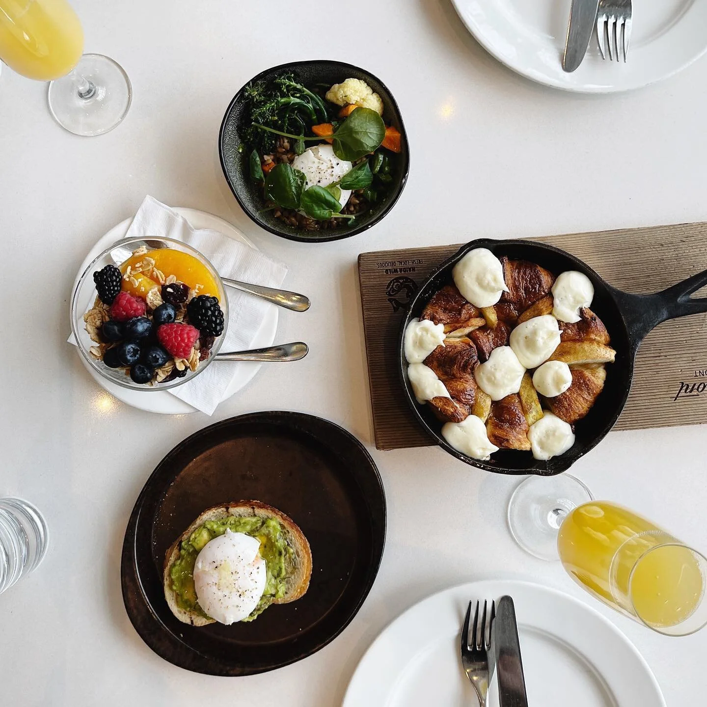 📣 Calling all brunch lovers - have you been to the all-inclusive weekend brunch by Chef Michael Pagnacco at @arcdining yet?! 🍽

There are 17 dishes that range from sweet to savoury and the menu items are so diverse that there&rsquo;s definitely som