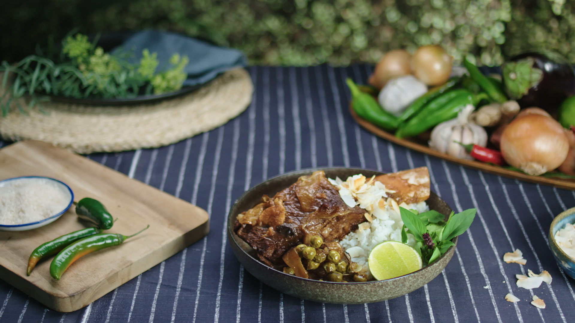 TIC S04E08 Seg C Hero.Still008.jpg