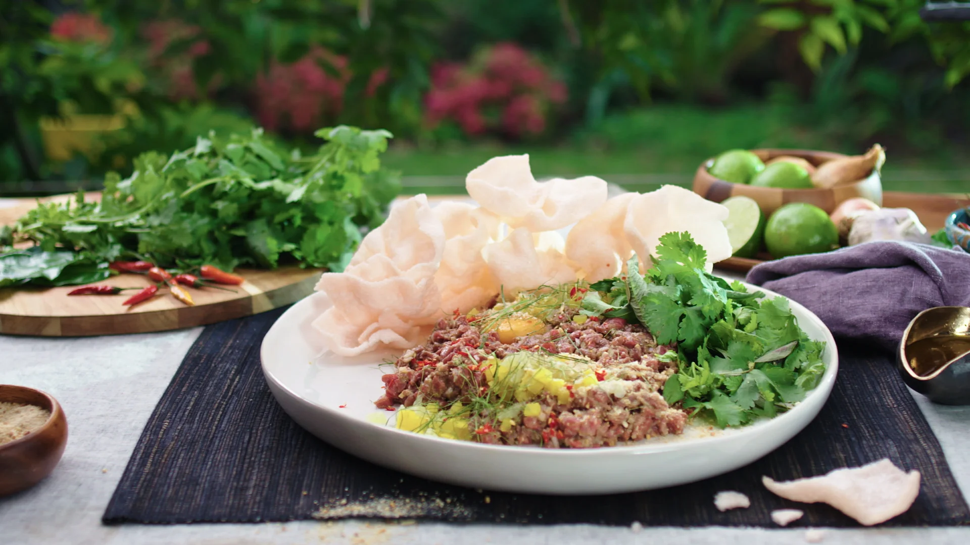 TIC S04E11 Seg C Hero.Still009.jpg