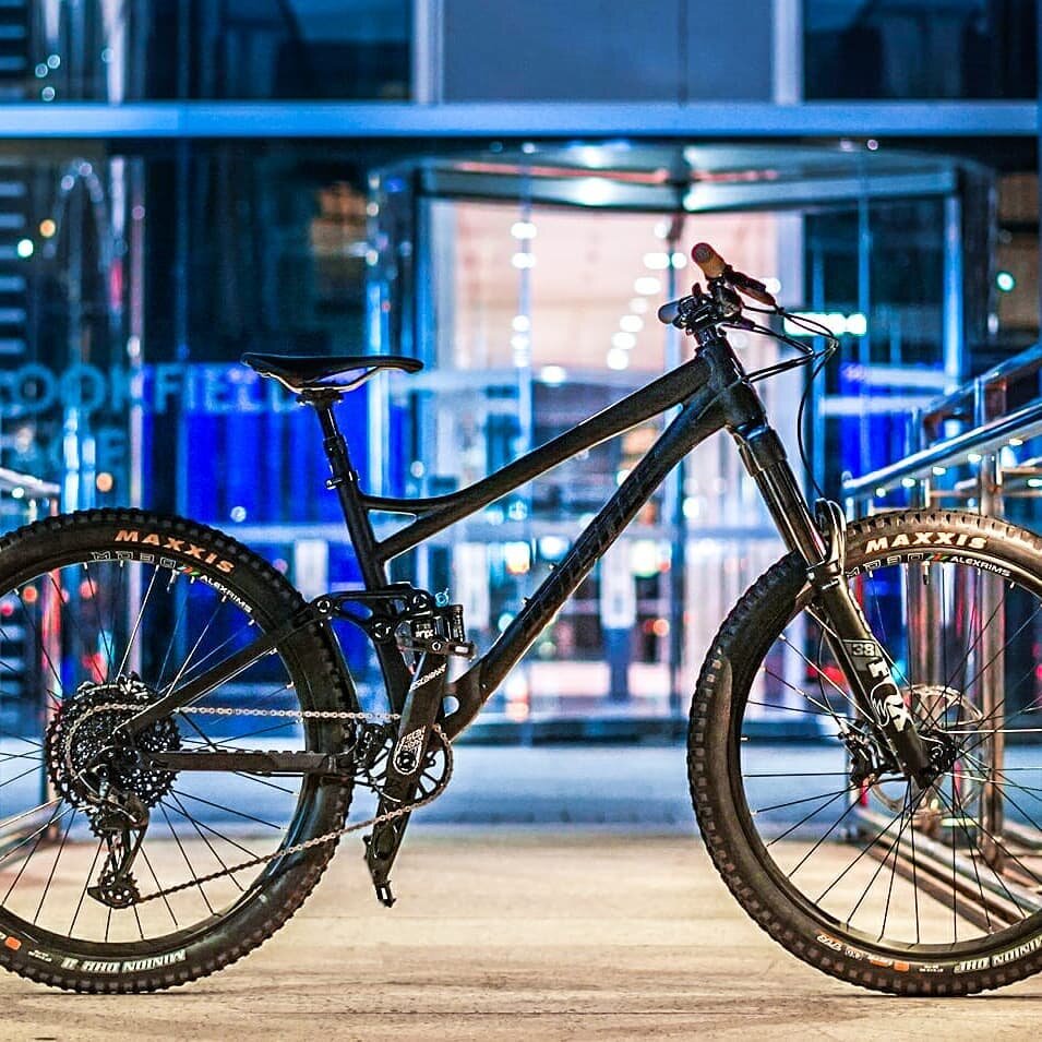 Is the @bansheebikes #spitfire the #ultimate do it all #trail #riding #weapon
.
.
.
Aaron from @nahguard reckons it is, and we think his #bike turned out #pretty #sweet
.
.
.
#bikecollect #quality #service 
#banshee #premium #bicycles 
#mtb #mountain