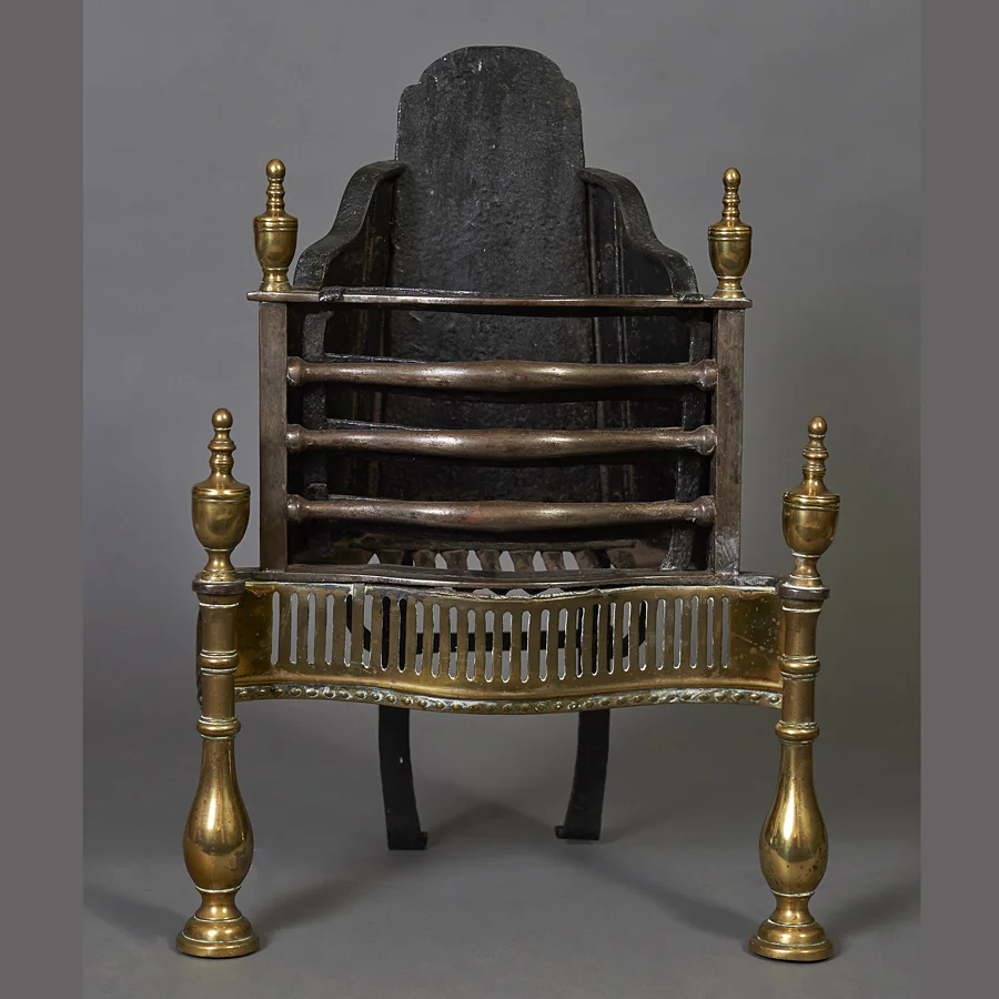3906_A_small_18thc_English_brass_and_wrought_iron_firegrate.jpg
