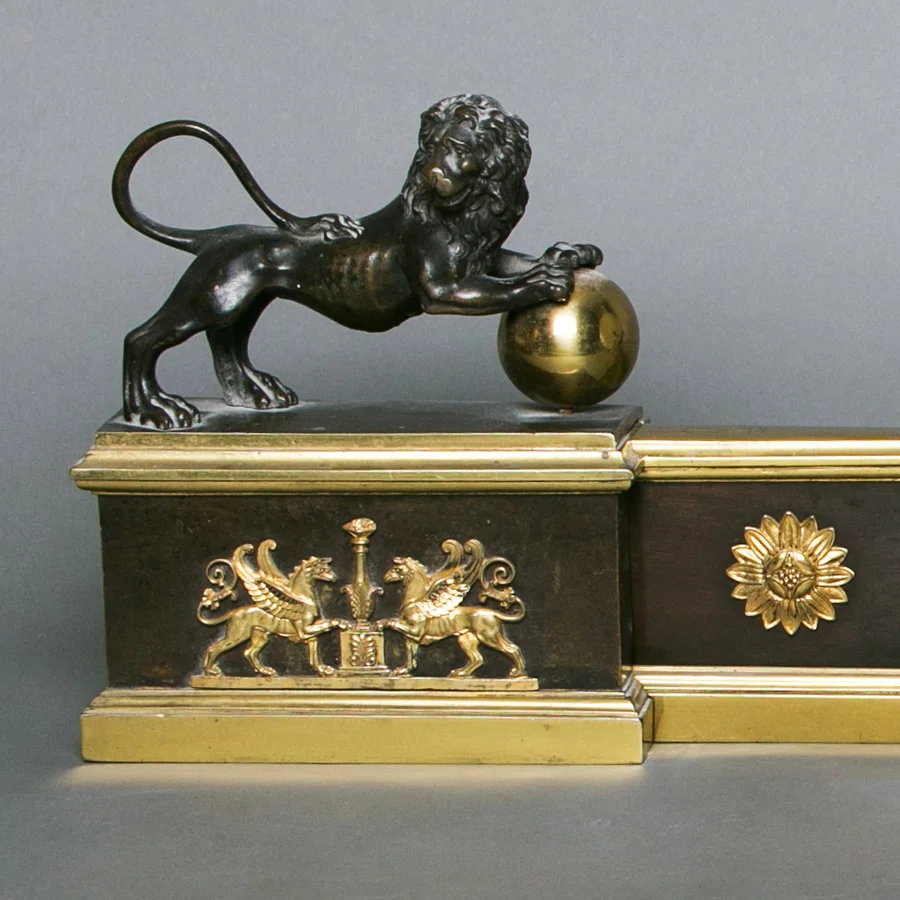 3706_A_late_19thc_French_fender_in_the_Empire_manner.jpg