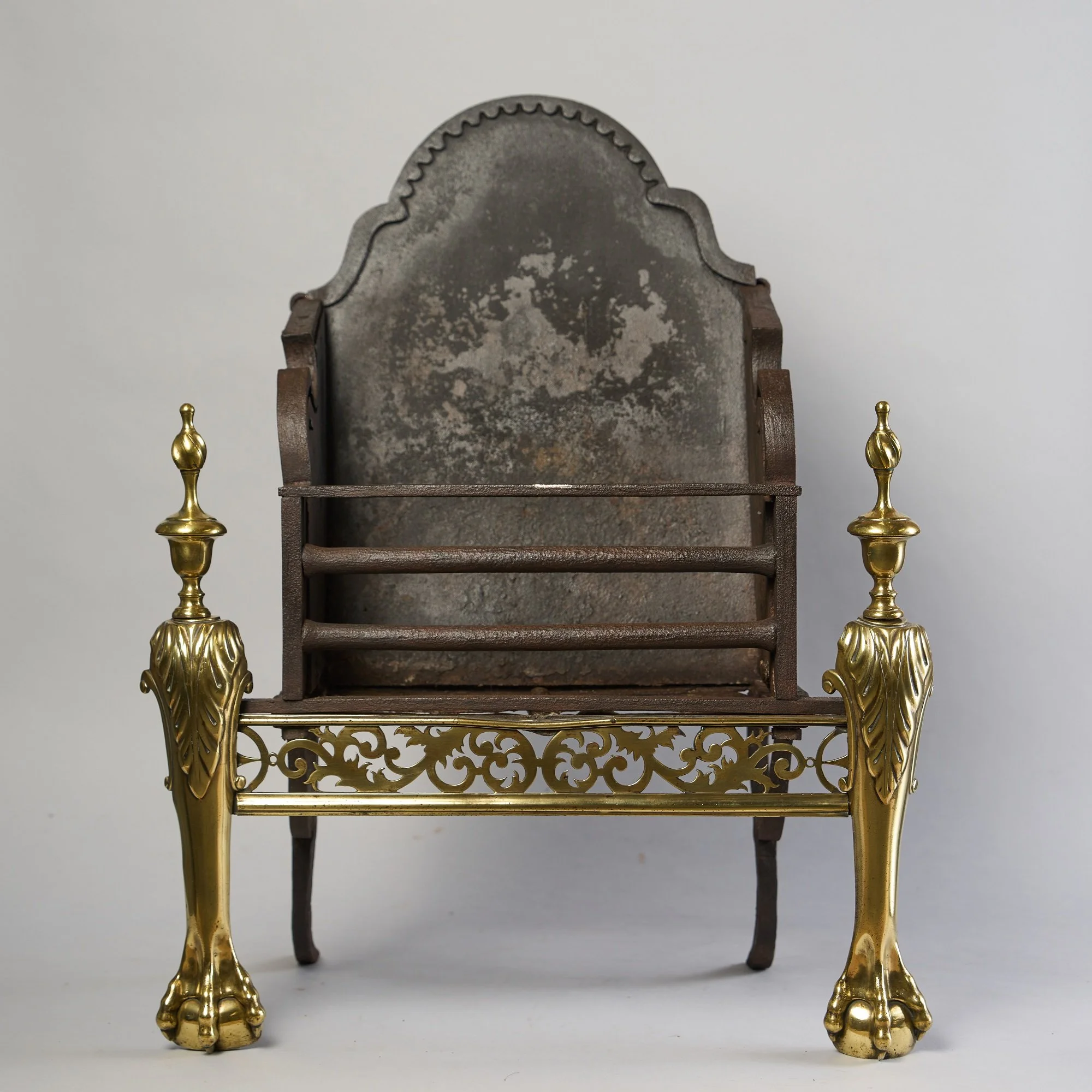 444A An 18thc brass and wrought iron firegrate A.JPG