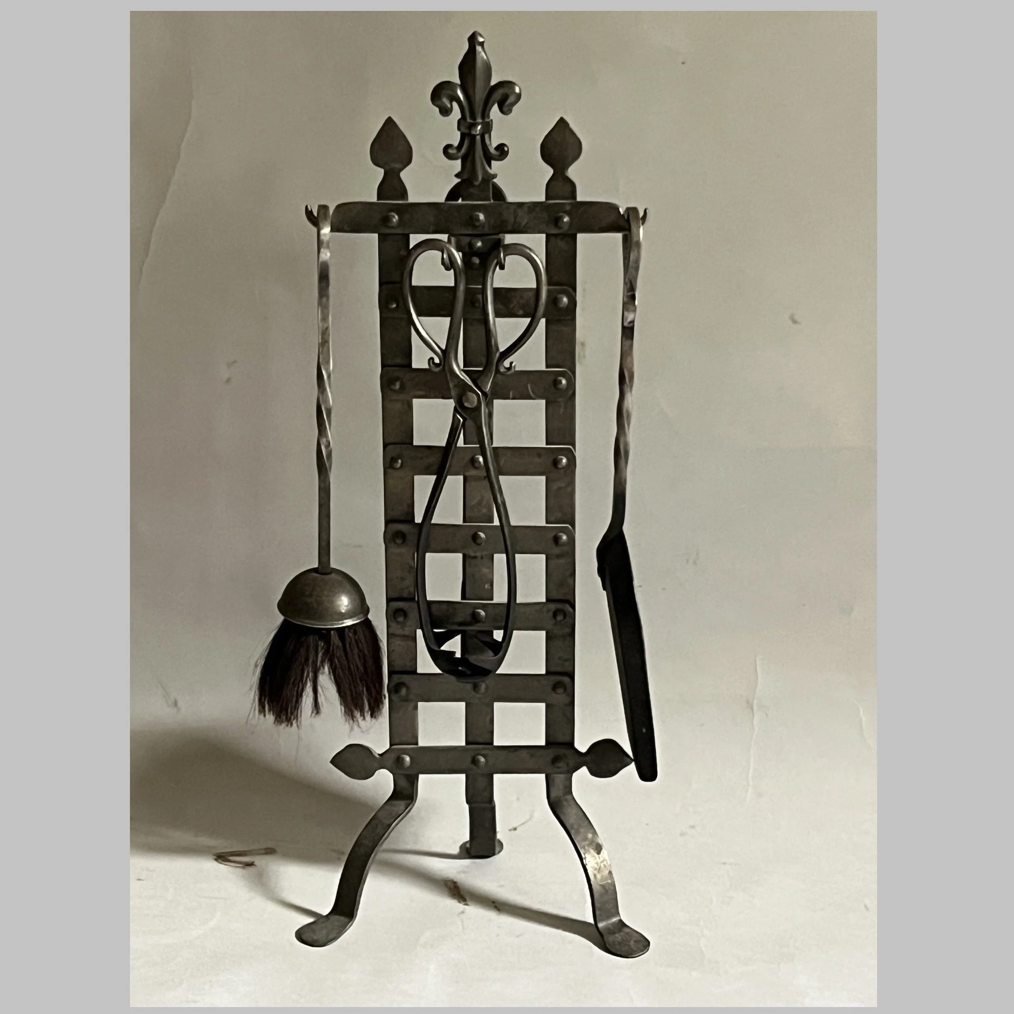 4528A Set of firetools with stand A .jpg