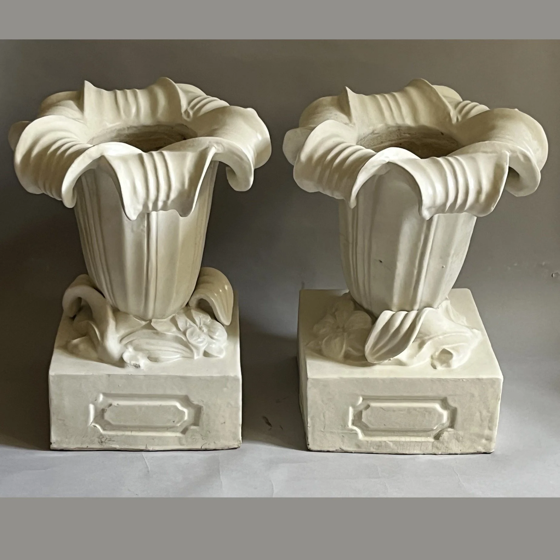 4613 A pair of white glazed garden pots B.jpg