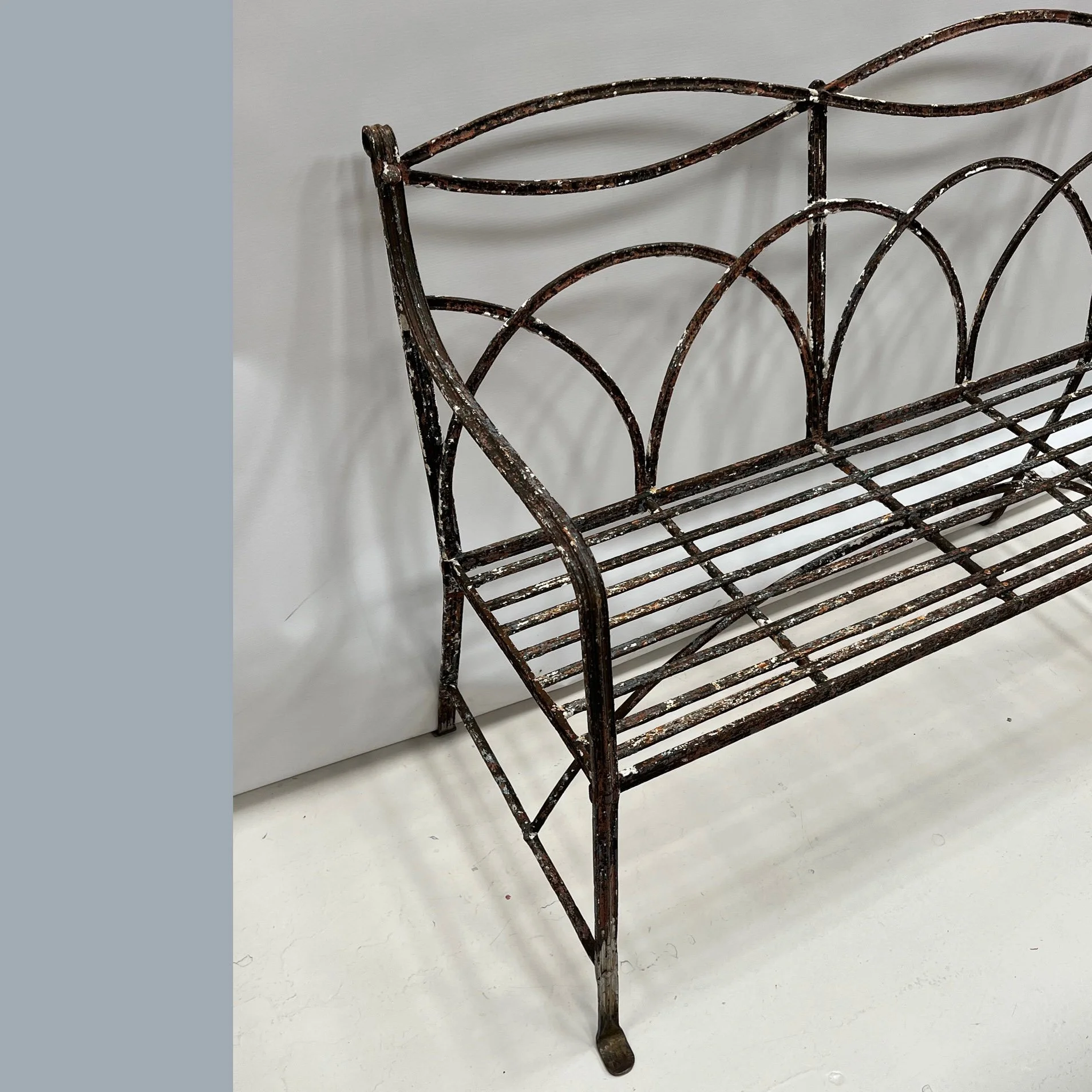 1450 Regency wrought iron seat side viewWeb 3.jpg