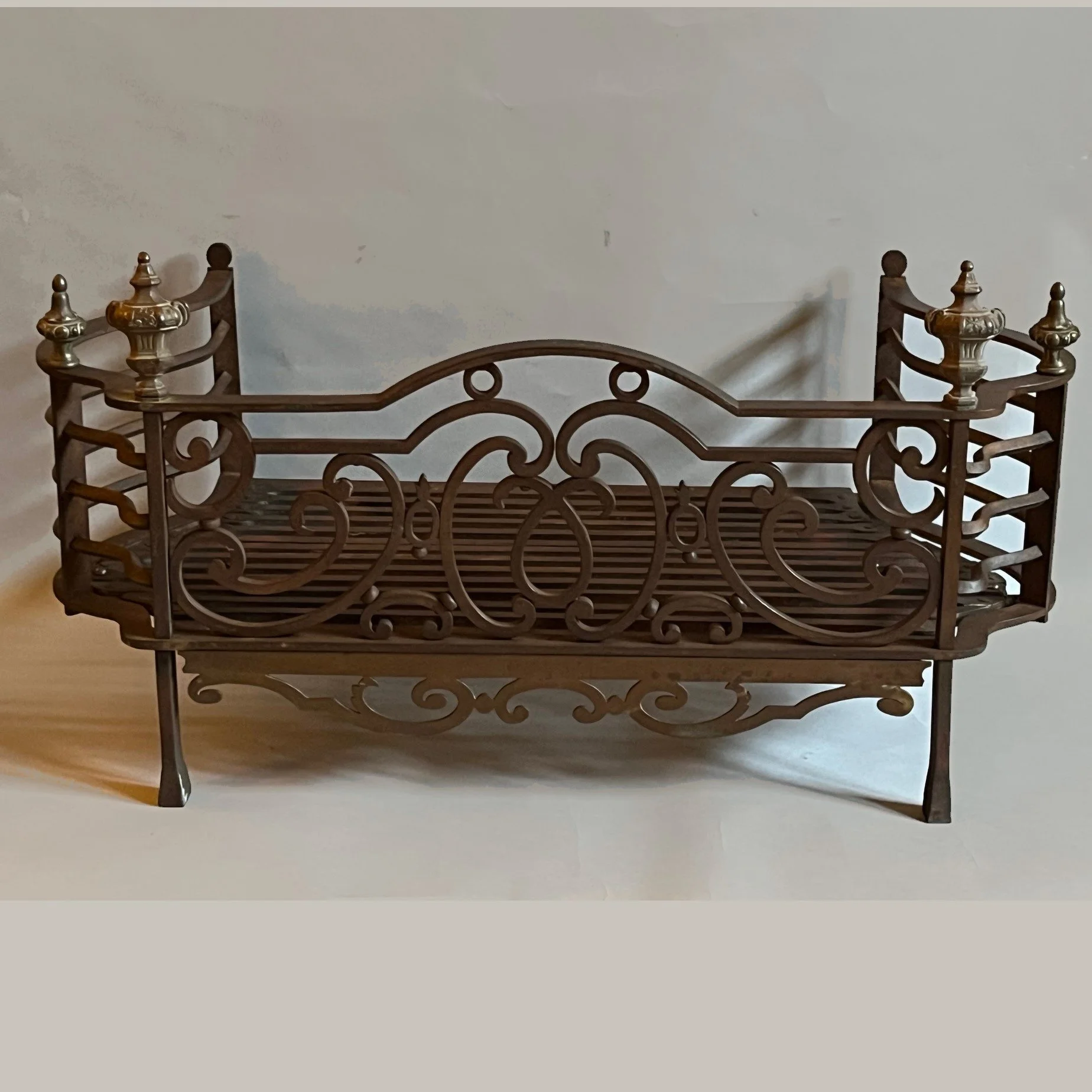 4569 A 19thc firegrate in the Dutch style AWeb.jpg