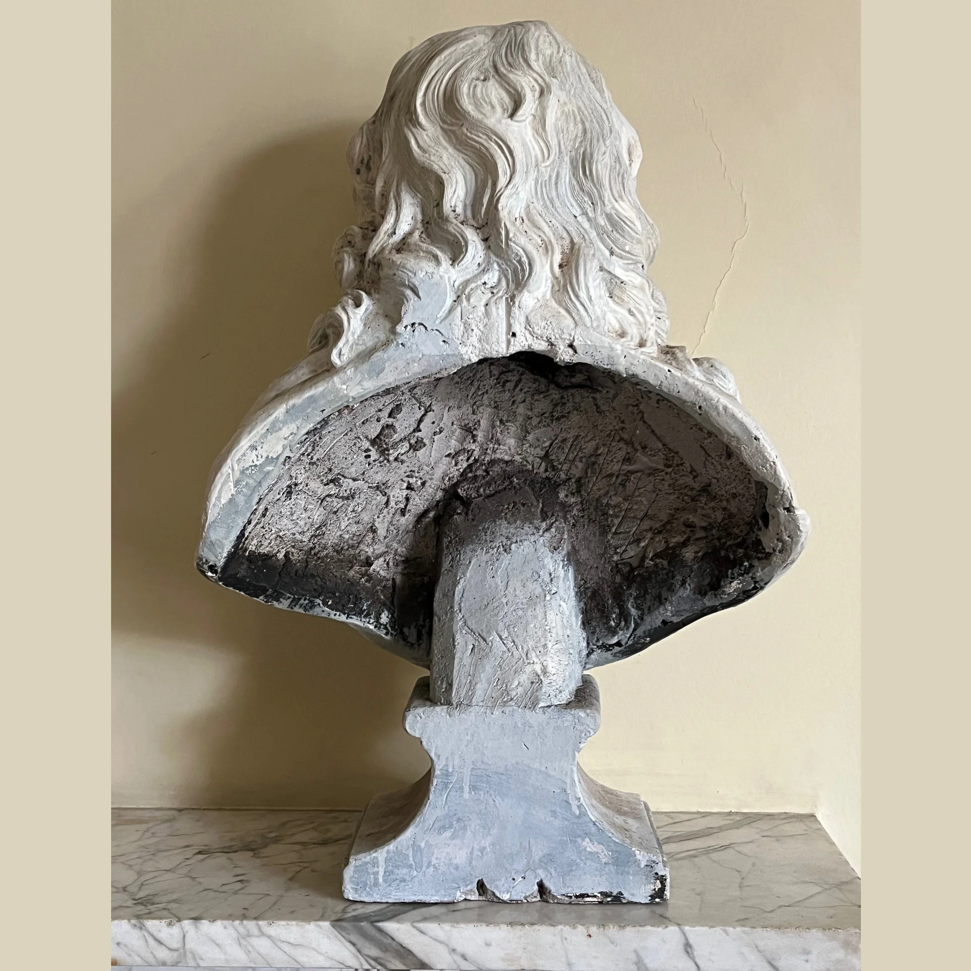 2). An 18thc plaster bust of Milton back viewWeb.jpg