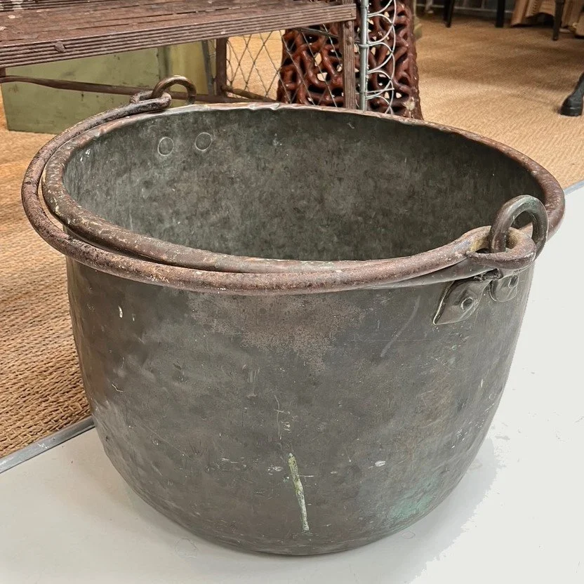 4595 A large 19thc copper cauldron log bin Web.jpg