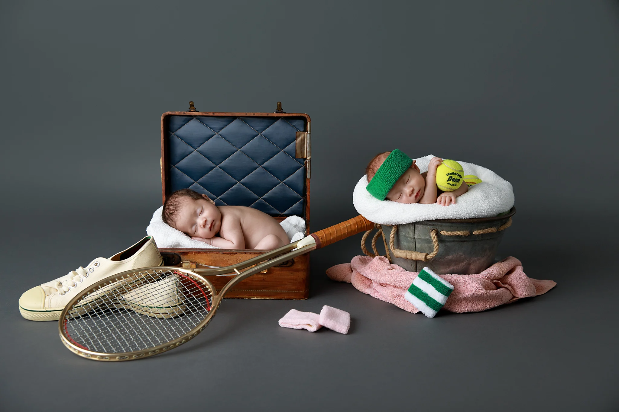 Toronto Newborn Photographer 3.jpg