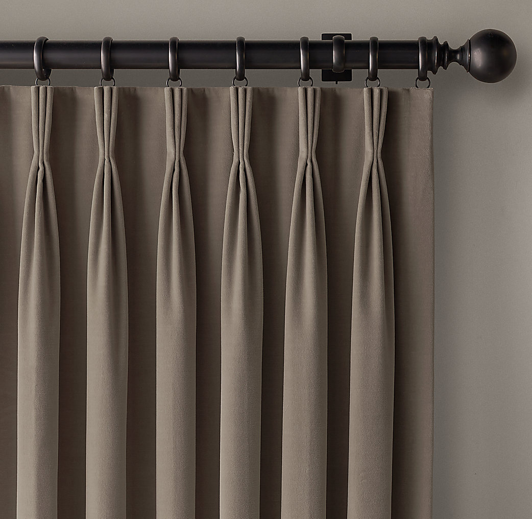 Triple Pinch Pleat