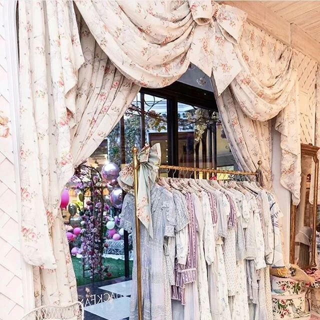 Can&rsquo;t get enough of these beautiful floral fabrics and lush curtains we crafted and installed for @loveshackfancy. Check out this beautiful new shop in Palm Beach. #curtains #bows #visualmerchandising #loveshackfancy