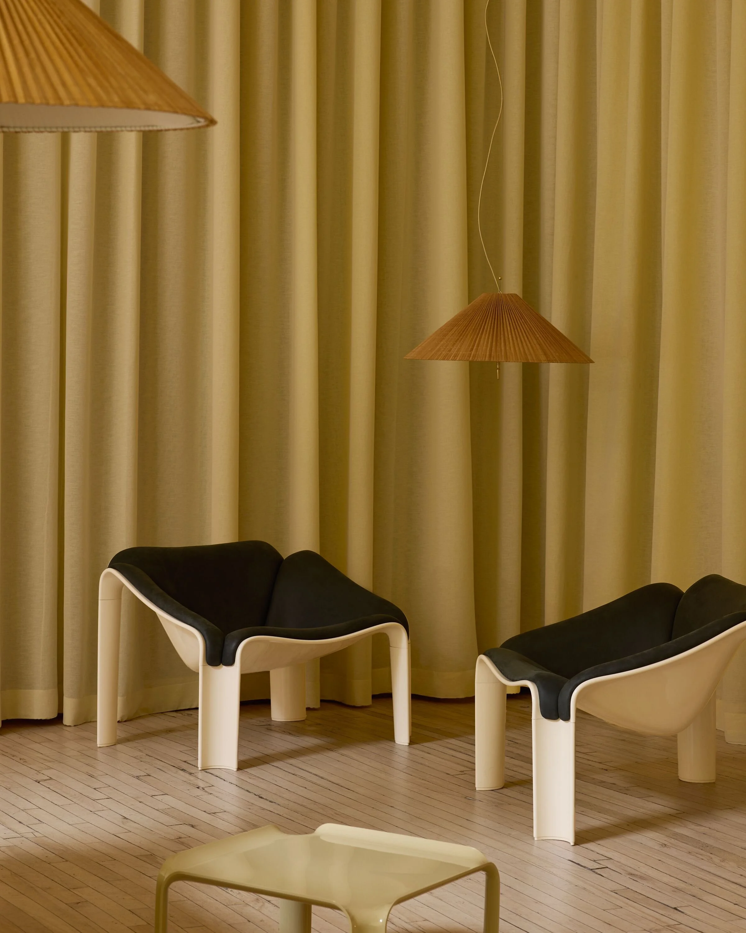 G-DWR_nycxdesign_gubi_entry_store_v1 _4473_v2_4x5.jpg