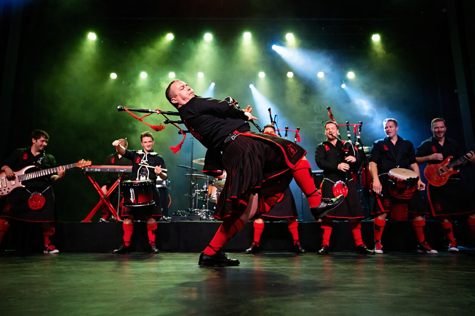 RED HOT CHILLI PIPERS