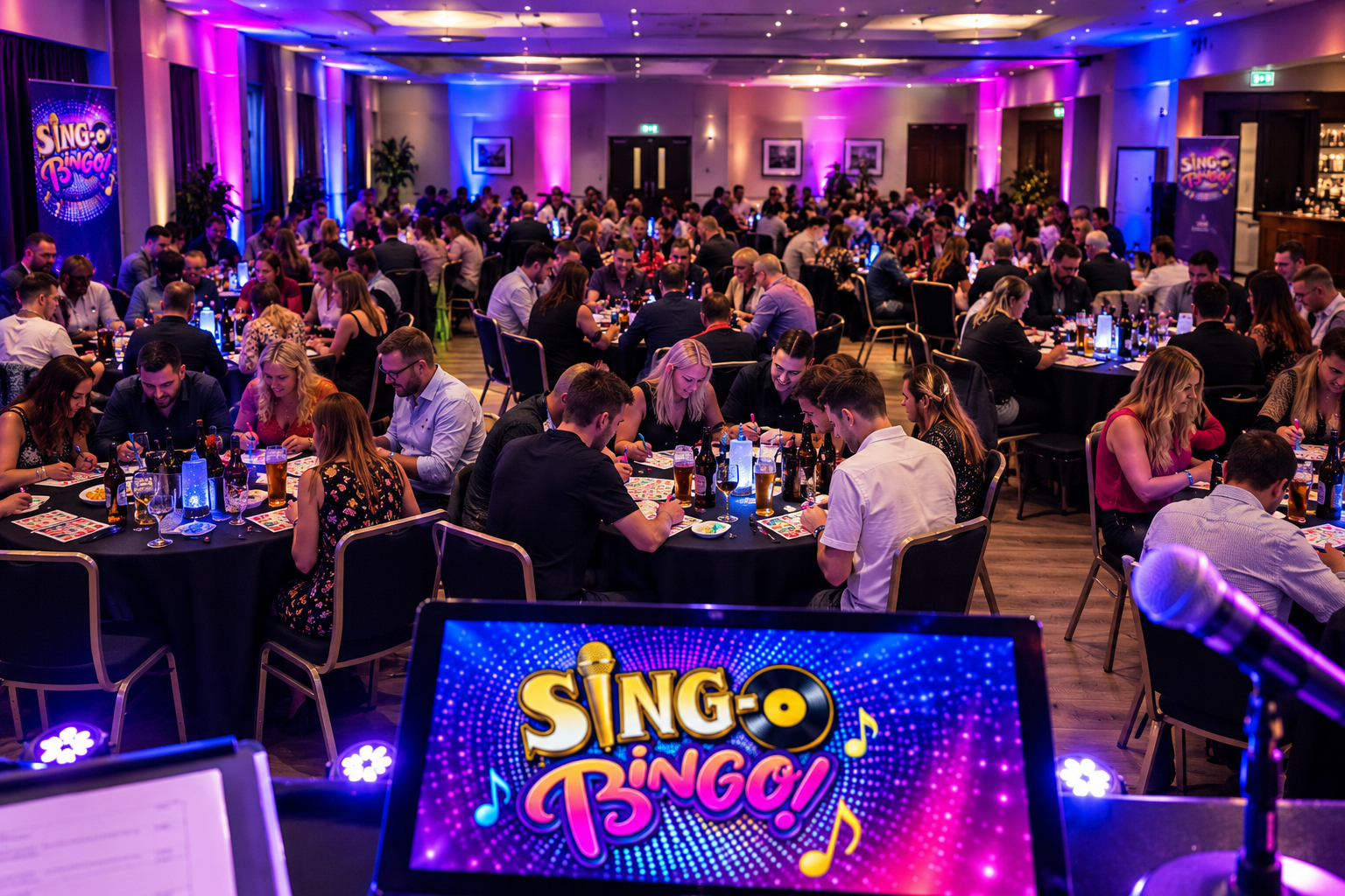 singo-bingo-audience-from-stage.png