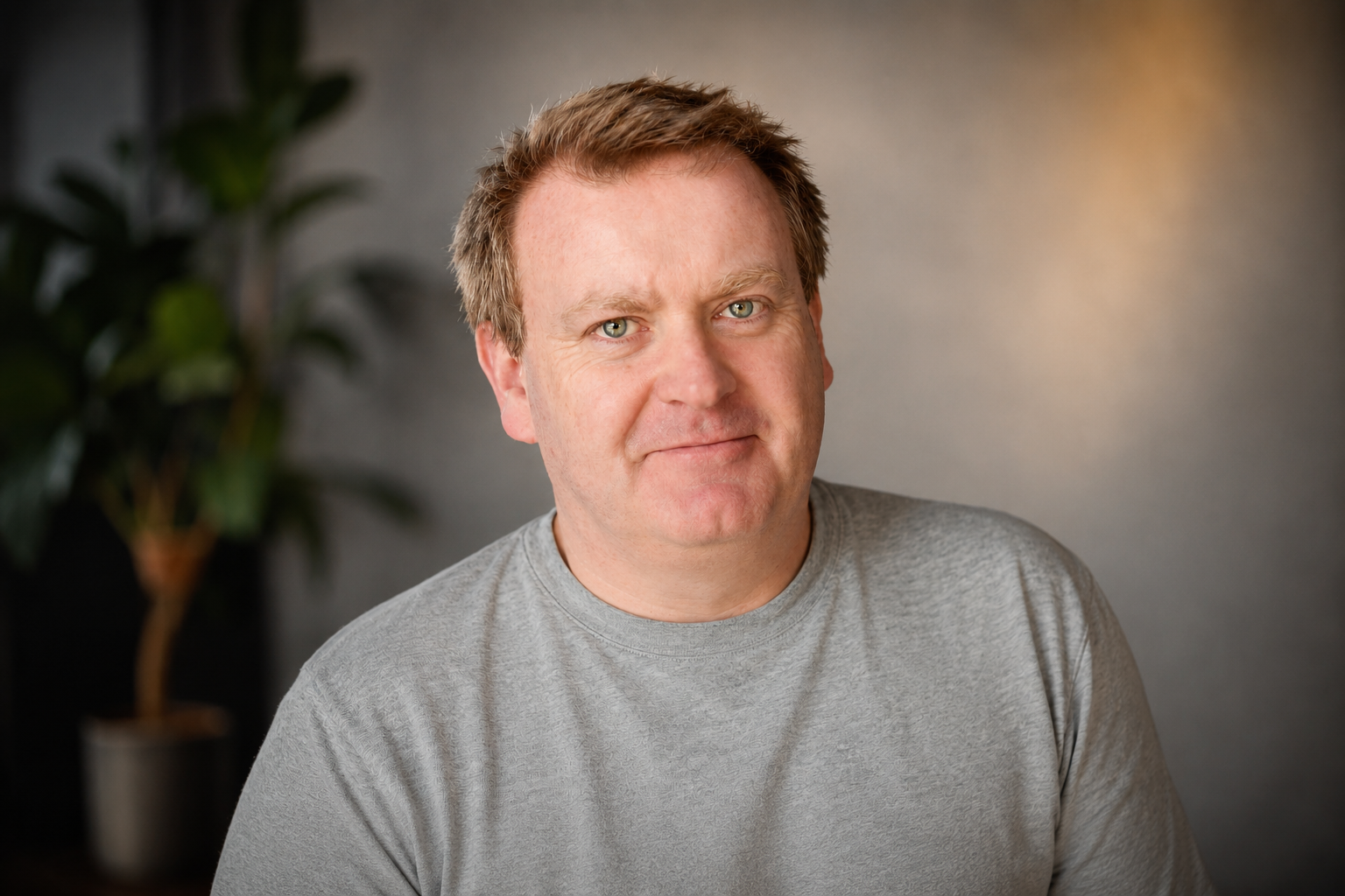 Raymond Mearns Comedian After Dinner Speaker