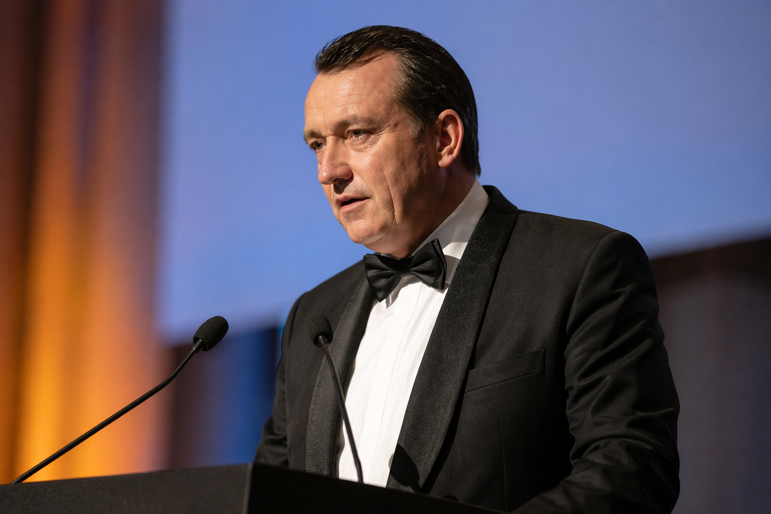 Willie Young after dinner speaker Scotland corporate events, fundraisers, prizegivings and private functions