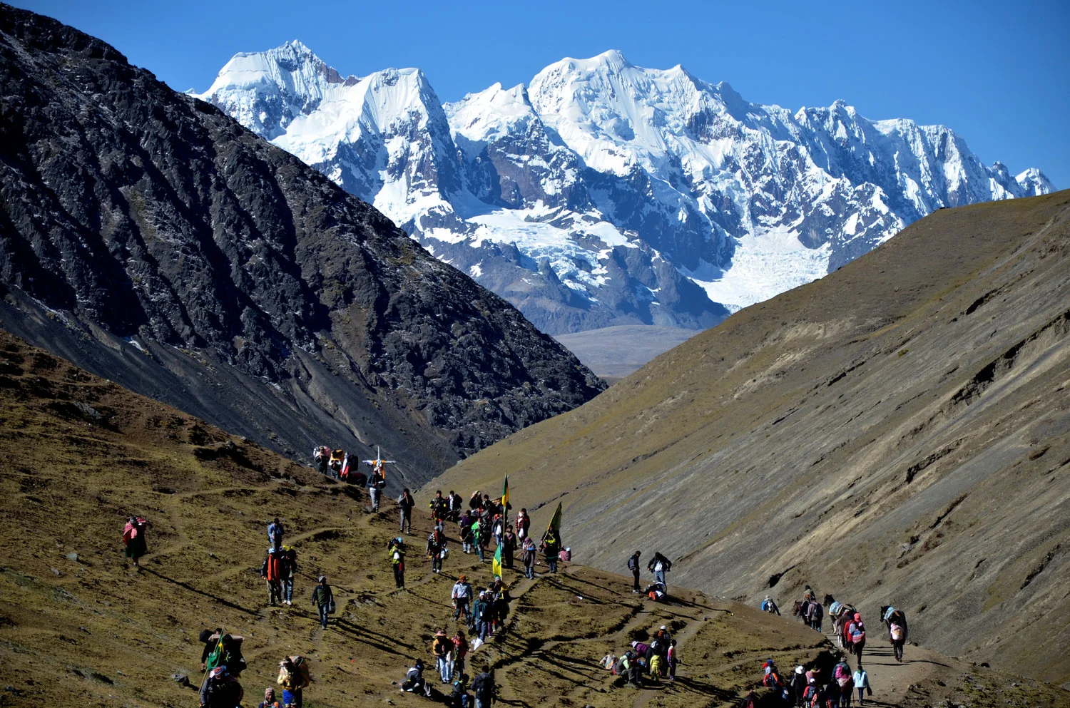 Cordillera Vilcanota, Qolluriti Festival Peru