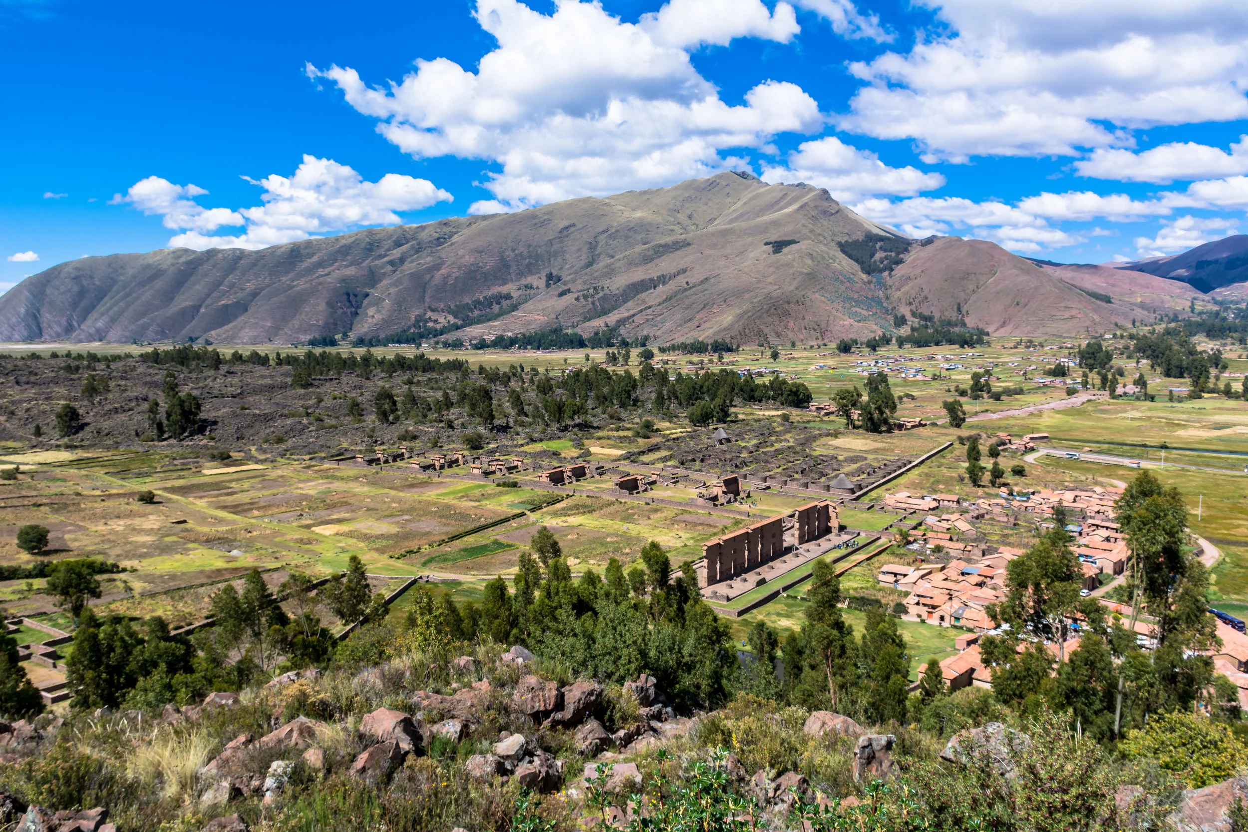 Blend of Pre - Inca, Inca and modern construction, Cusco