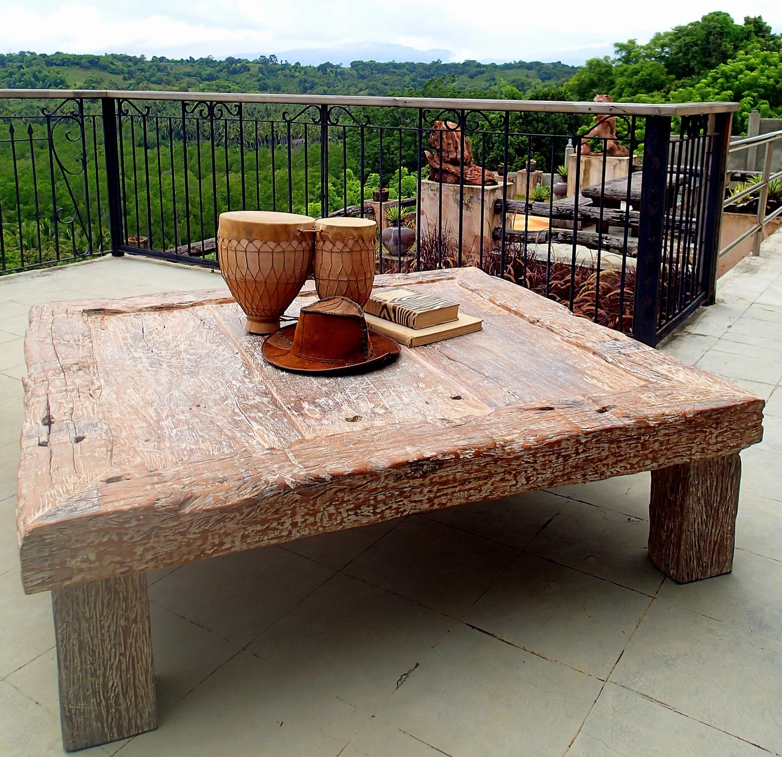 Sultana Coffeetable.jpg